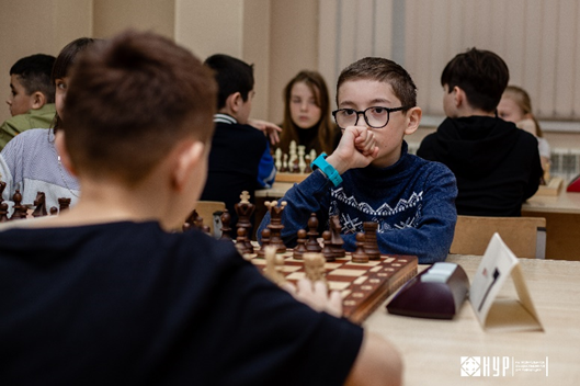 Vll-й межнациональный шахматный турнир среди детей и взрослых